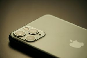 Apple iPhone 16 czy 17 – który model wybrać w 2025 roku?